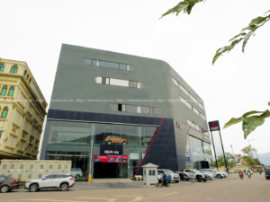 Showroom-Mitshubishi-ha-long