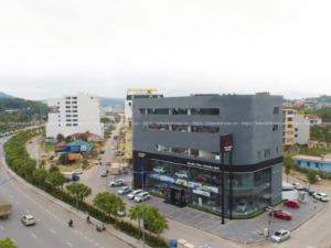 Showroom-Mitshubishi-ha-long