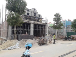 Hình ảnh một góc nhìn từ xa về phía công trình đang thi công.