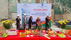 le khoi cong nha VP Trung Dung9
